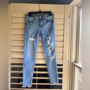 American Eagle skinny jeans size 6 regular
